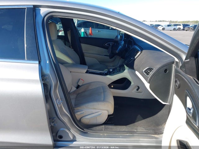 Aukcja sprzedaży 2016 Chrysler 200 Limited, vin: 1C3CCCAG9GN186527, numer aukcji: 43967204