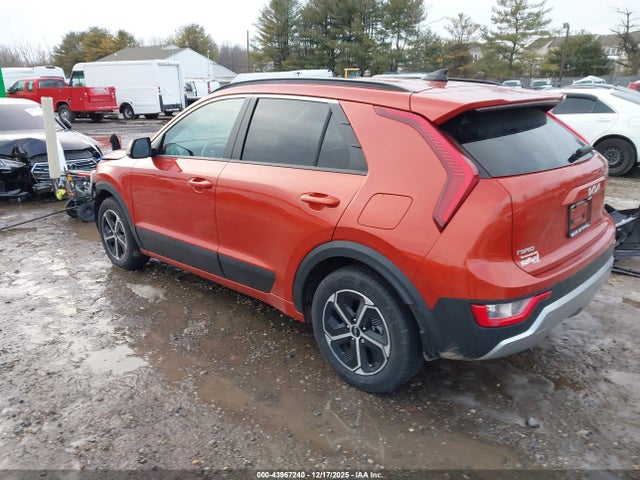 2023 KIA NIRO KNDCR3LE2P5108466 Photo 2