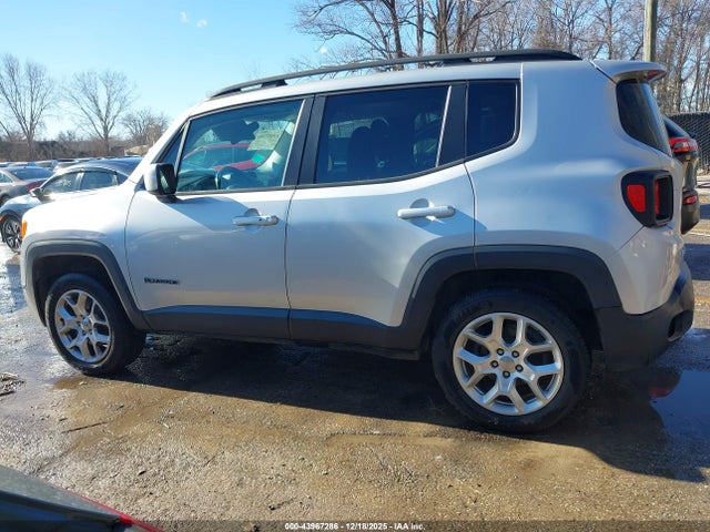 2015 Jeep Renegade Latitude მანქანა იყიდება აუქციონზე, vin: ZACCJBBT8FPB37011, აუქციონის ნომერი: 43967286
