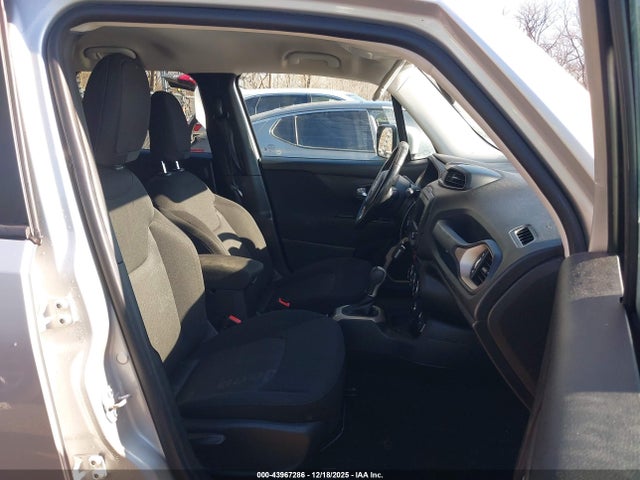 2015 Jeep Renegade Latitude მანქანა იყიდება აუქციონზე, vin: ZACCJBBT8FPB37011, აუქციონის ნომერი: 43967286