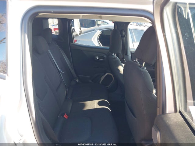 2015 Jeep Renegade Latitude მანქანა იყიდება აუქციონზე, vin: ZACCJBBT8FPB37011, აუქციონის ნომერი: 43967286