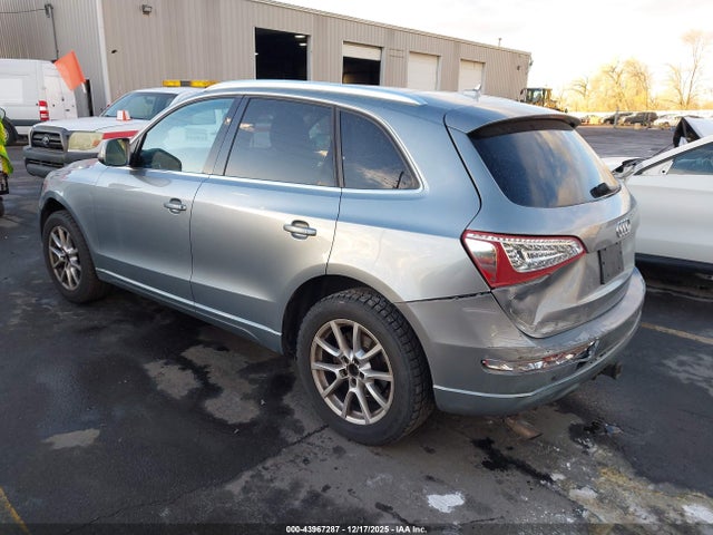 2011 AUDI Q5 WA1LFAFP8BA066373 Photo 2