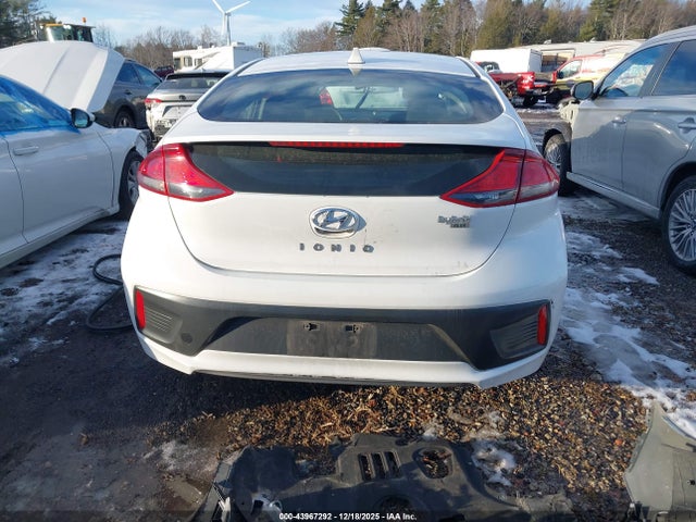 KMHC65LC9KU164658 Hyundai Ioniq Hybrid Blue