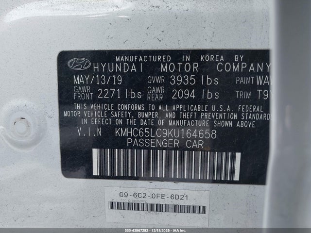 KMHC65LC9KU164658 Hyundai Ioniq Hybrid Blue