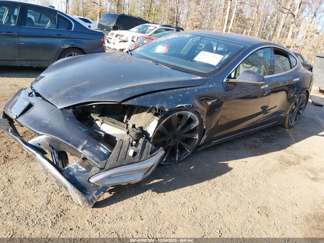 Tesla Model S 100d/75d/p100d 2018 5YJSA1E22JF272722 Image 2