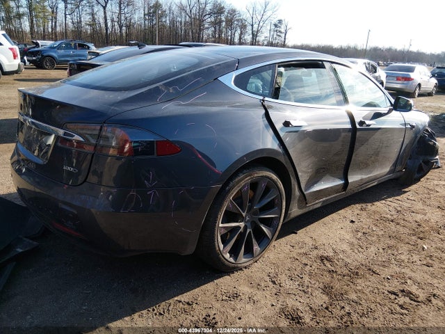Tesla Model S 100d/75d/p100d 2018 5YJSA1E22JF272722 Image 4