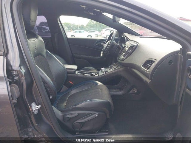 1C3CCCBB5FN664069 Chrysler 200 S