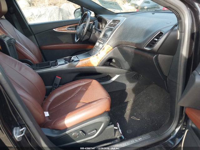 2020 LINCOLN NAUTILUS 2LMPJ8K90LBL12814 Photo 4