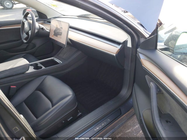 2023 Tesla Model 3 Rear-wheel Drive მანქანა იყიდება აუქციონზე, vin: 5YJ3E1EA8PF395322, აუქციონის ნომერი: 43967389
