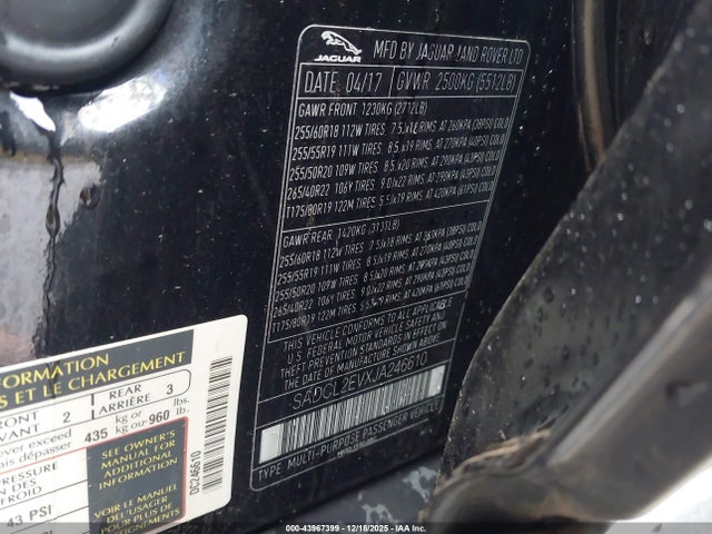 2018 JAGUAR F-PACE SADCL2EVXJA246610 Photo 8