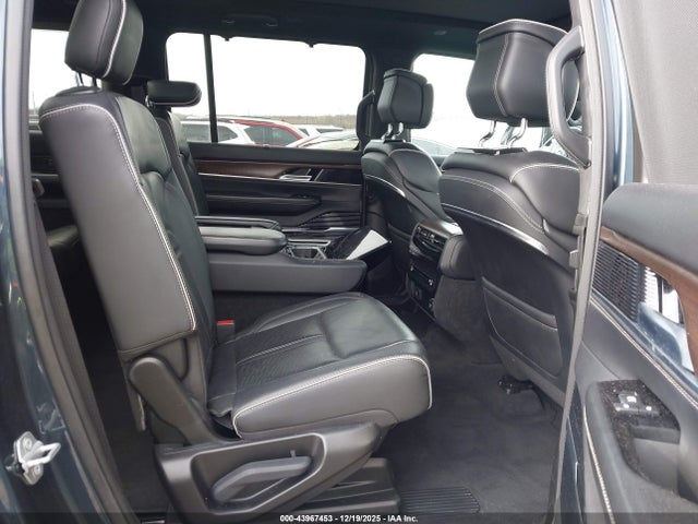 43967453 :رقم المزاد ، 1C4SJSFP4PS578087 vin ، 2023 Jeep Grand Wagoneer L Series Ii 4x4 مزاد بيع