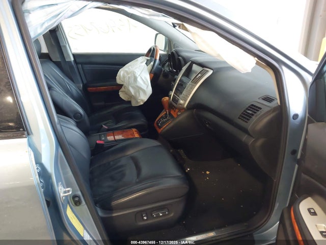 2005 Lexus Rx 330 მანქანა იყიდება აუქციონზე, vin: 2T2HA31U35C086268, აუქციონის ნომერი: 43967455
