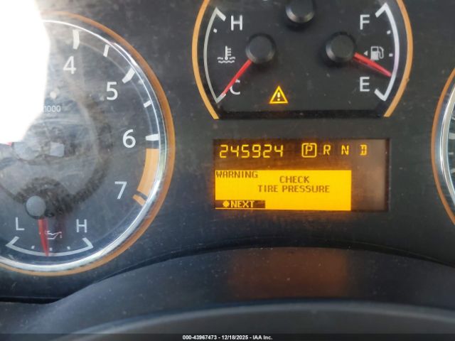 2011 NISSAN ARMADA 5N1BA0NF2BN615265 Photo 6