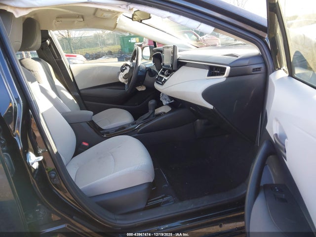 Toyota Corolla Hybrid Le 2022 JTDEAMDE5NJ056209 Image 5