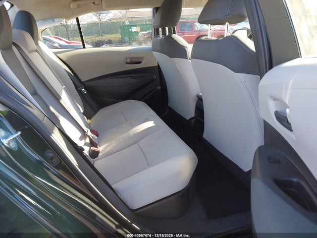 Toyota Corolla Hybrid Le 2022 JTDEAMDE5NJ056209 Image 8