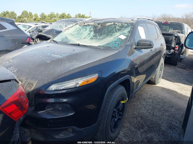 Продаж на аукціоні авто 2015 Jeep Cherokee Latitude, vin: 1C4PJLCB4FW781525, номер лоту: 43967495