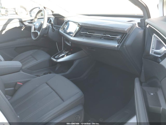 2024 AUDI Q4 E-TRON WA1LUBFZ4RP057285 Photo 4
