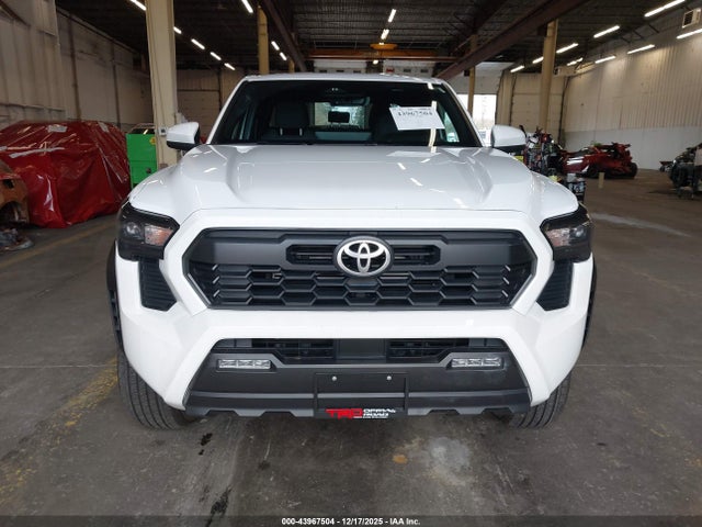Toyota Tacoma Trd Off Road 2024 3TMLB5JN2RM008089 Image 13