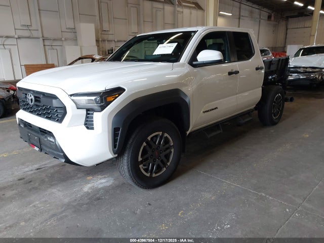 Toyota Tacoma Trd Off Road 2024 3TMLB5JN2RM008089 Image 2