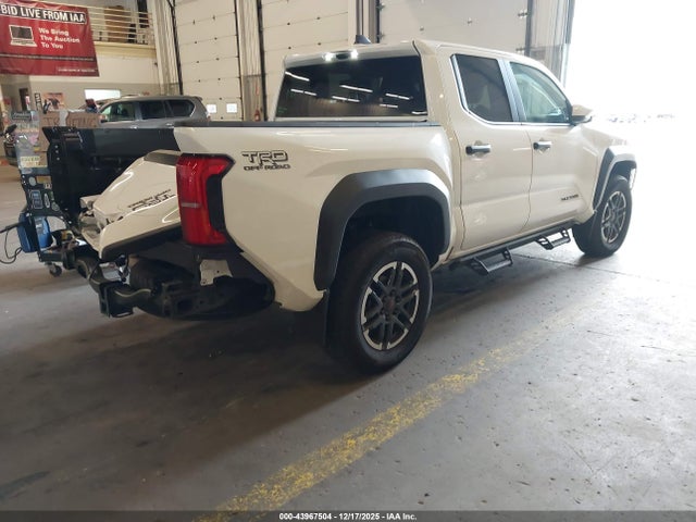 Toyota Tacoma Trd Off Road 2024 3TMLB5JN2RM008089 Image 4