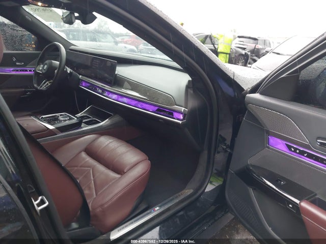 2024 BMW I7 WBY43EJ03RCP95673 Photo 4
