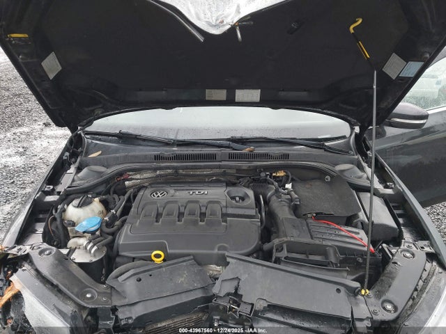 Продаж на аукціоні авто 2015 Volkswagen Jetta 2.0l Tdi Sel, vin: 3VW3A7AJ9FM404945, номер лоту: 43967560