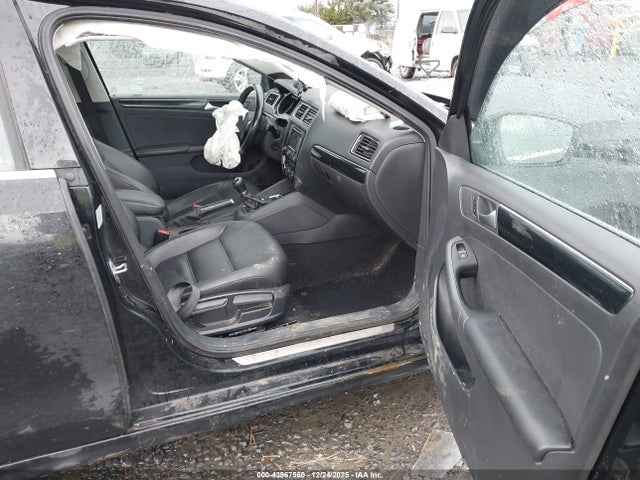 Продаж на аукціоні авто 2015 Volkswagen Jetta 2.0l Tdi Sel, vin: 3VW3A7AJ9FM404945, номер лоту: 43967560