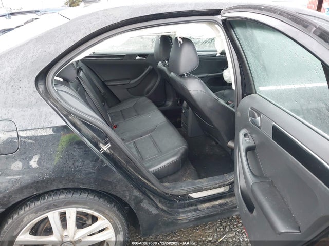 Продаж на аукціоні авто 2015 Volkswagen Jetta 2.0l Tdi Sel, vin: 3VW3A7AJ9FM404945, номер лоту: 43967560