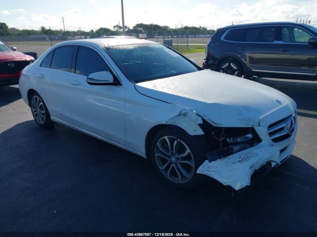 2016 MERCEDES-BENZ C 300 55SWF4JB6GU155033