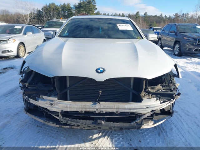 BMW 750i Xdrive 2016 WBA7F2C53GG420124 Image 13