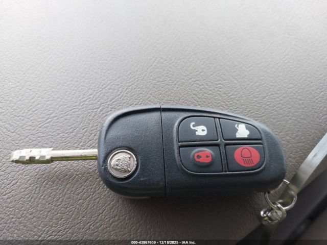 2008 JAGUAR XJ SAJWA79BX8SH20804 Photo 10