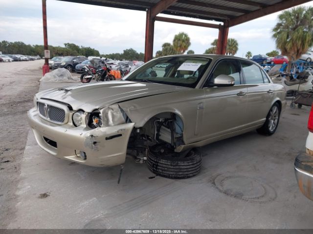 2008 JAGUAR XJ SAJWA79BX8SH20804 Photo 1