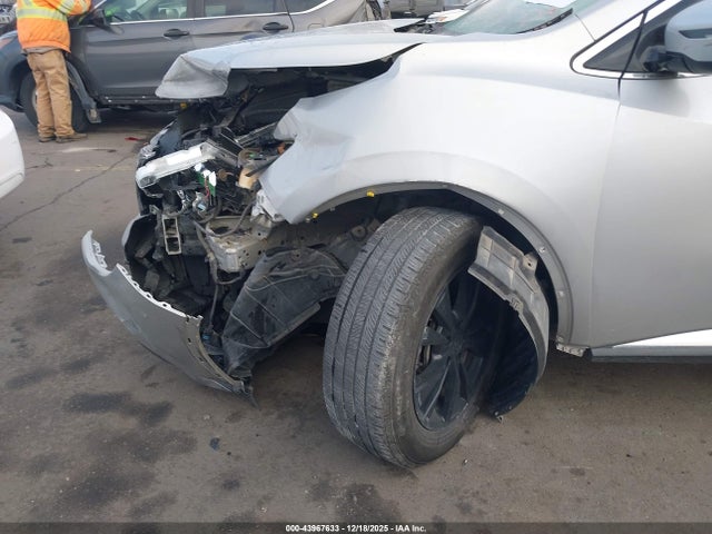 5N1AZ2MH0JN158165 Nissan MURANO SV
