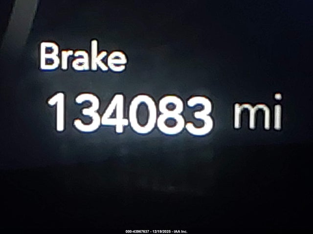 Chrysler Pacifica Hybrid Limited 2018 2C4RC1N72JR150161 Image 16