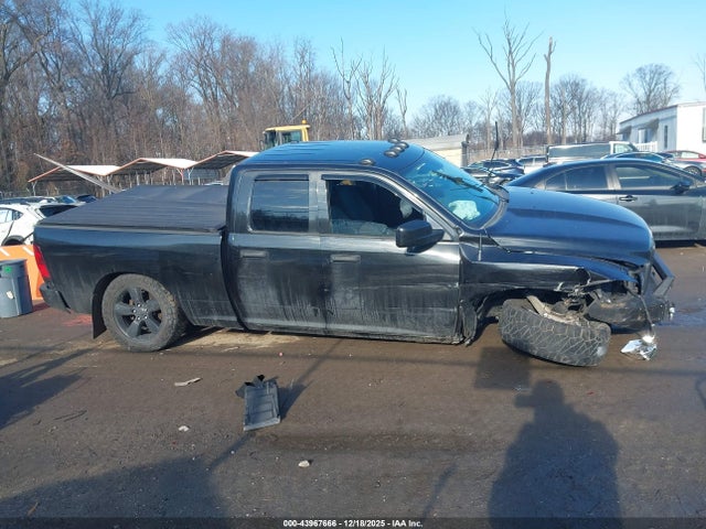 Продажа на аукционе авто 2015 Ram 1500 Express, vin: 1C6RR7FT0FS696533, номер лота: 43967666