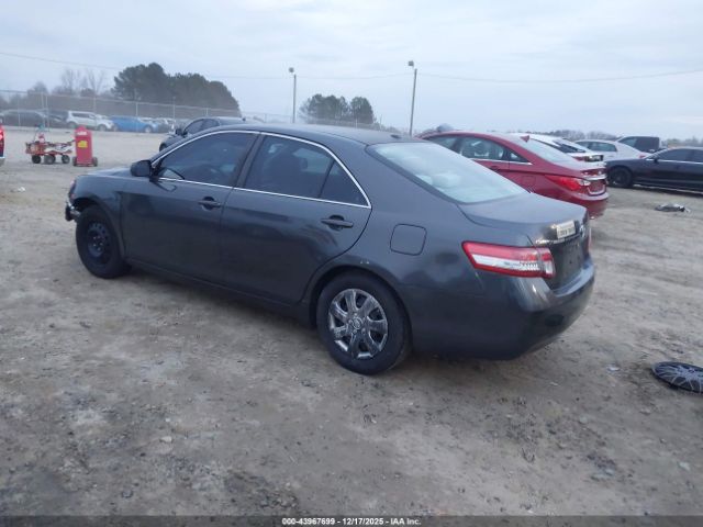 2011 TOYOTA CAMRY 4T1BF3EK7BU168096 Photo 2