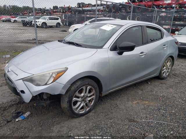 3MYDLBYV2HY154555 Toyota YARIS IA
