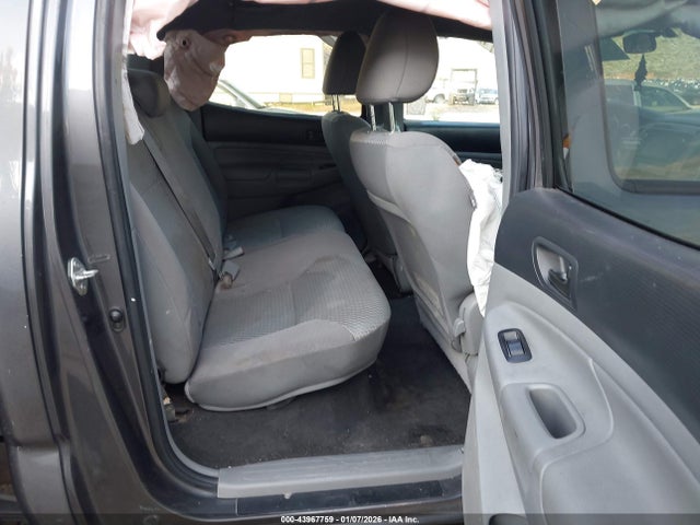 Toyota Tacoma Prerunner 2015 5TFJX4GN2FX044333 Image 8