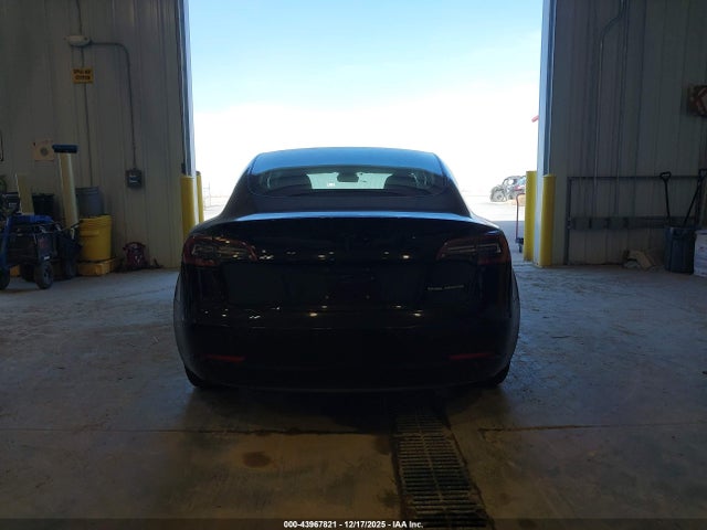 Продаж на аукціоні авто 2018 Tesla Model 3 Long Range/performance, vin: 5YJ3E1EBXJF071689, номер лоту: 43967821