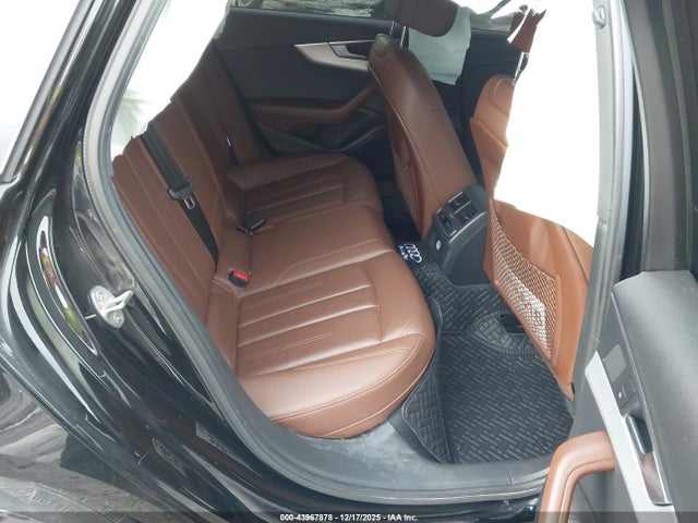 2017 AUDI A4 WAUDNAF44HN053427 Photo 7