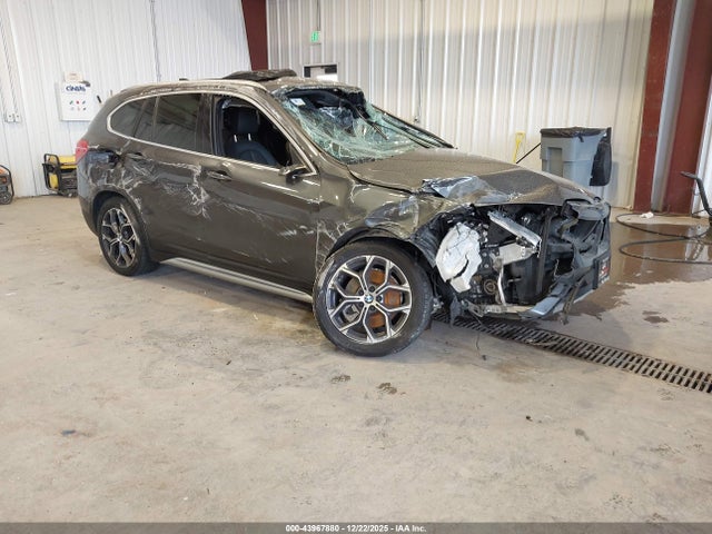 2022 BMW X1 WBXJG9C01N5V23783