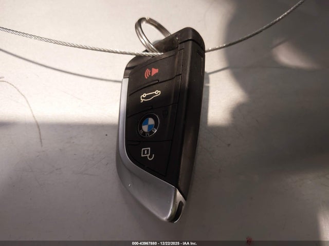 2022 BMW X1 WBXJG9C01N5V23783 Photo 10