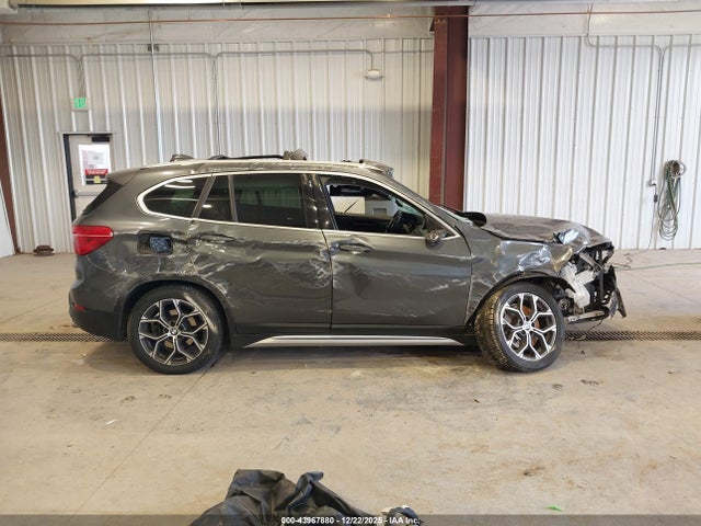 WBXJG9C01N5V23783 BMW X1 Xdrive28i