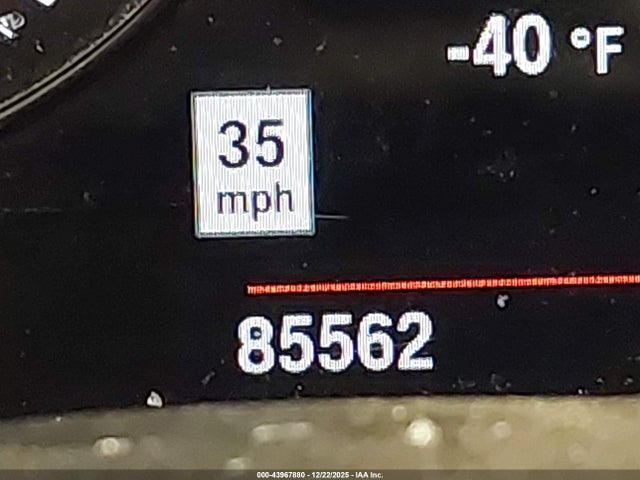 WBXJG9C01N5V23783 BMW X1 Xdrive28i