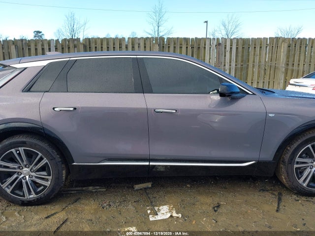 1GYKPNRL8SZ302028 Cadillac Lyriq Luxury 1 Rwd