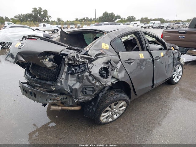 43967900 :رقم المزاد ، JM1BL1U59B1435270 vin ، 2011 Mazda Mazda3 مزاد بيع
