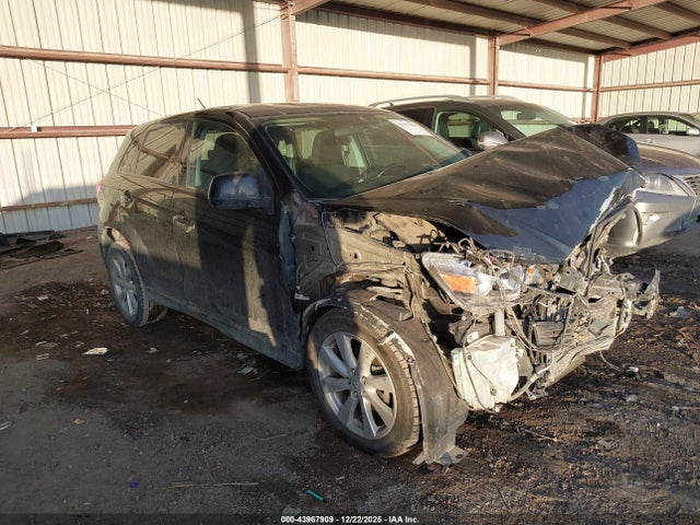 2014 MITSUBISHI OUTLANDER SPORT 4A4AP3AU2EE030803 Photo 0