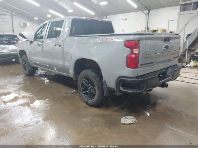 2024 CHEVROLET SILVERADO 1500 3GCUDCED8RG163264 Photo 2