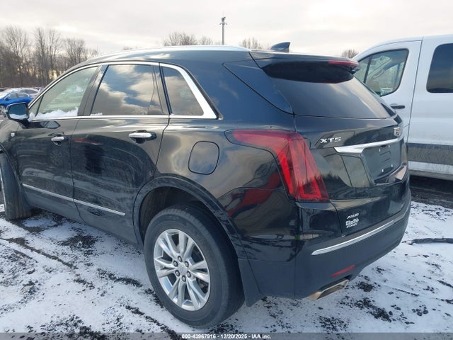 2021 CADILLAC XT5 1GYKNBR43MZ198077 Photo 2