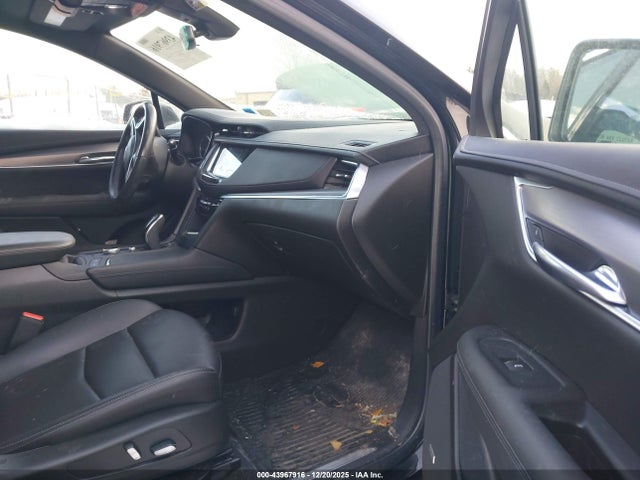 2021 CADILLAC XT5 1GYKNBR43MZ198077 Photo 4